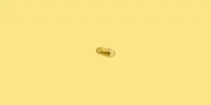 노란색 캡슐